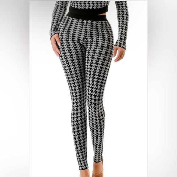 Gray/Black Houndstooth Soft Knit Casual Set Turtleneck Top/Pants Long Sleeve - Picture 4 of 8